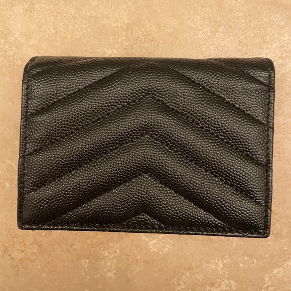 Saint Laurent Quilted Black Wallet with Silver YSL Emblem - Picture 5 of 8